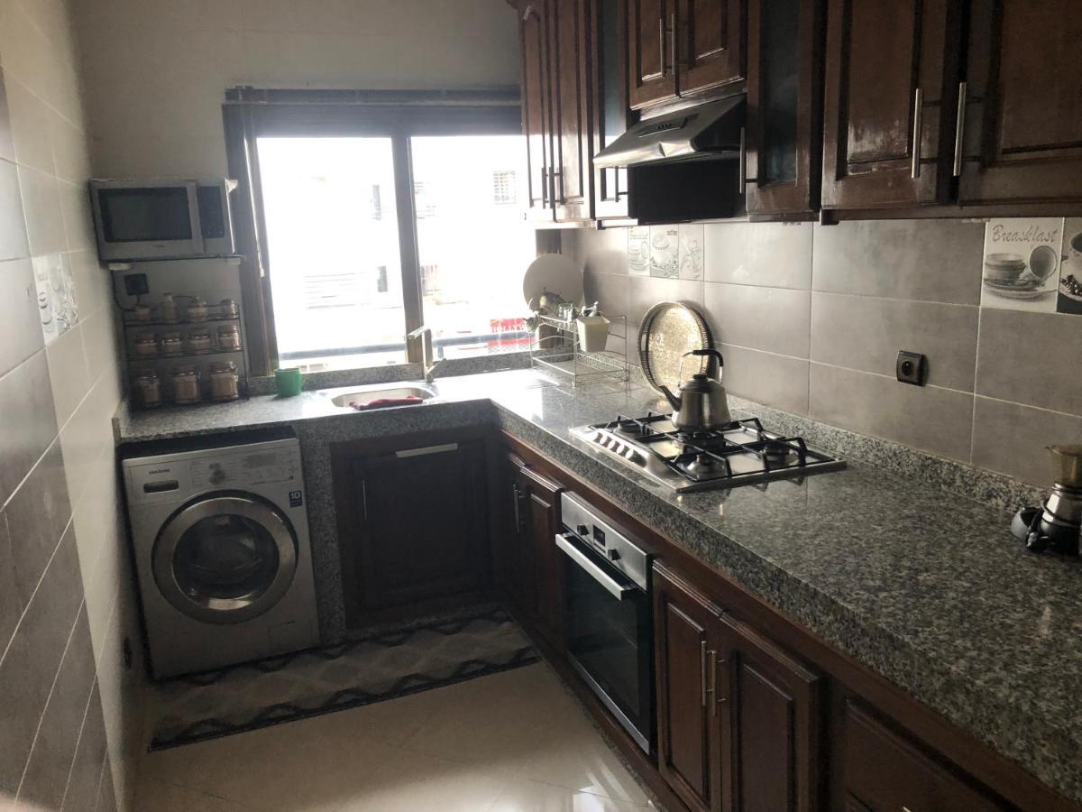 Bel appartement rénové proche de la gare du train Rabat Esterno foto